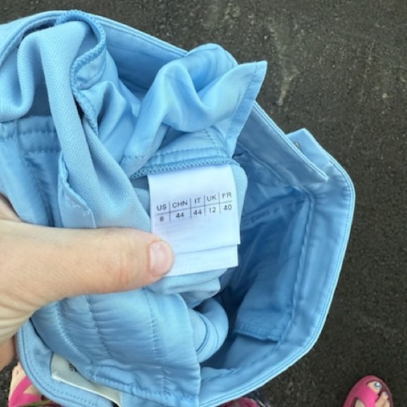 Lafayette 148 New York
Gates Flared Ankle Pants Size 8 - Picture 3 of 7